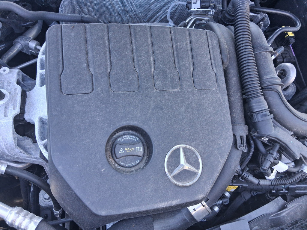 2023 MERCEDES BENZ A CLASS W177 1.3 PETROL ENGINE TOP COVER PLASTIC