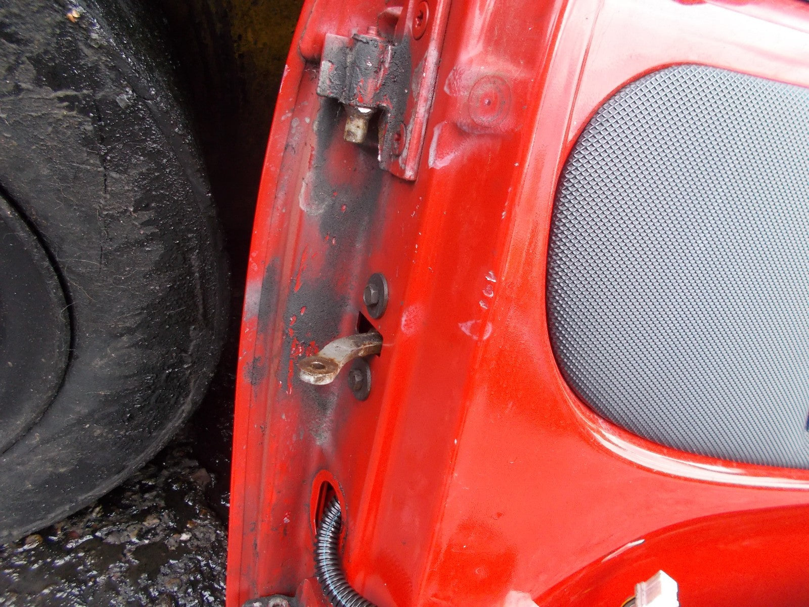 2002 FIAT SEICENTO MICHAEL SCHUMACHER OS DRIVERS SIDE FRONT DOOR RED 199/A