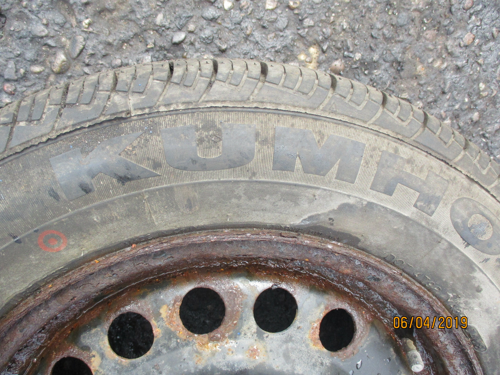 VAUXHALL ZAFIRA STEEL WHEEL & KUMHO TYRE 5 X108 195/65 R15
