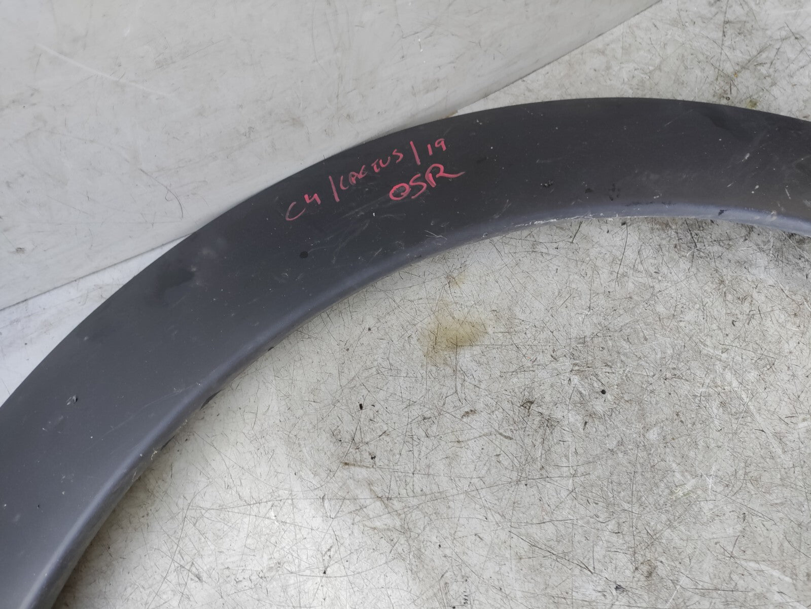 2019 CITROEN C4 CACTUS OSR DRIVER SIDE REAR WHEEL ARCH 9801554380