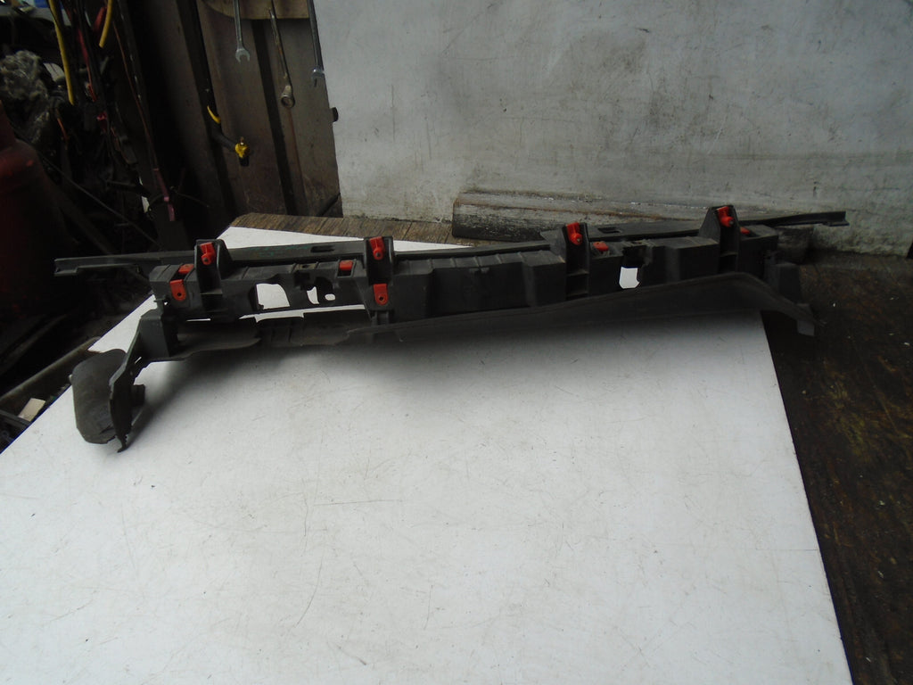 VAUXHALL ASTRA J MK6 FRONT BUMPER SUPPORT BRACKET 13264477