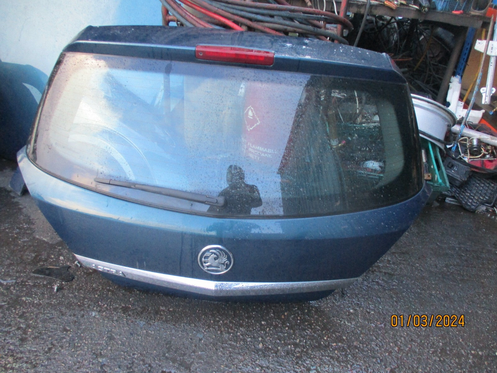 VAUXHALL ASTRA H 2007 5 DOOR REAR COMPLETE TAILGATE BOOTLID GREEN