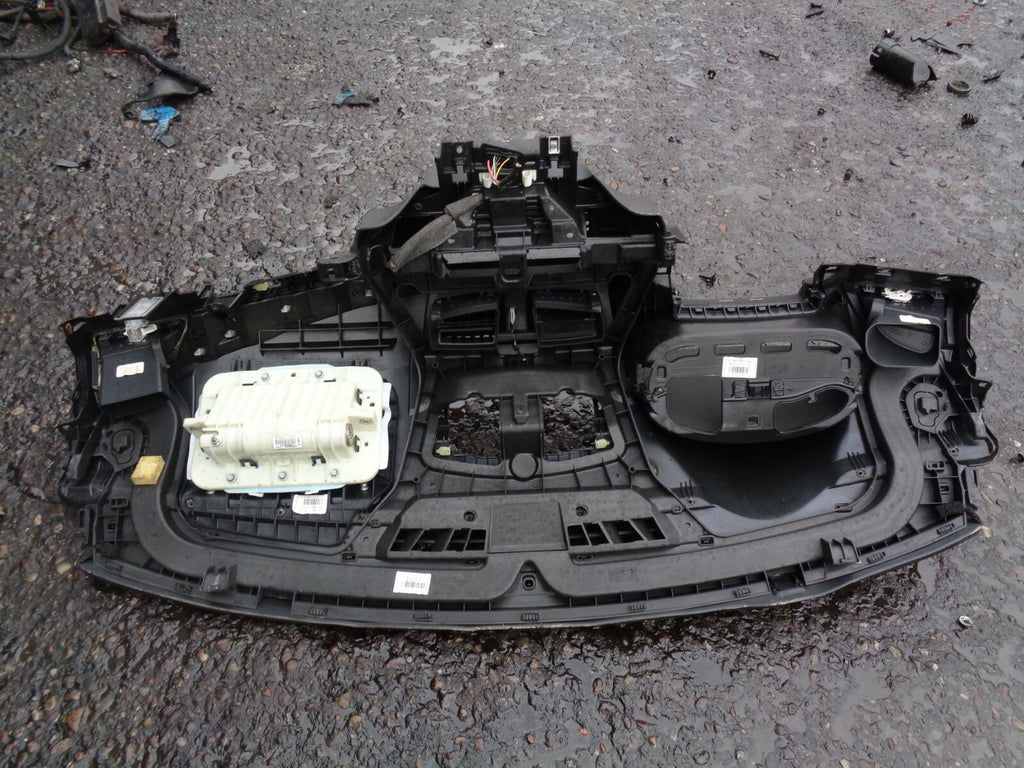 RENAULT MEGANE 2012 MK3 1.6 DCI DASHBOARD WITH AIRBAG 681000026R