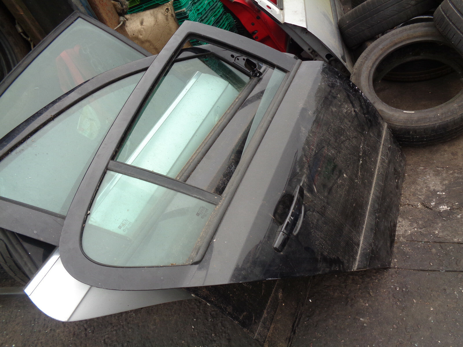 VAUXHALL ASTRA H MK5 HATCHBACK OSR DRIVER SIDE REAR DOOR BLACK