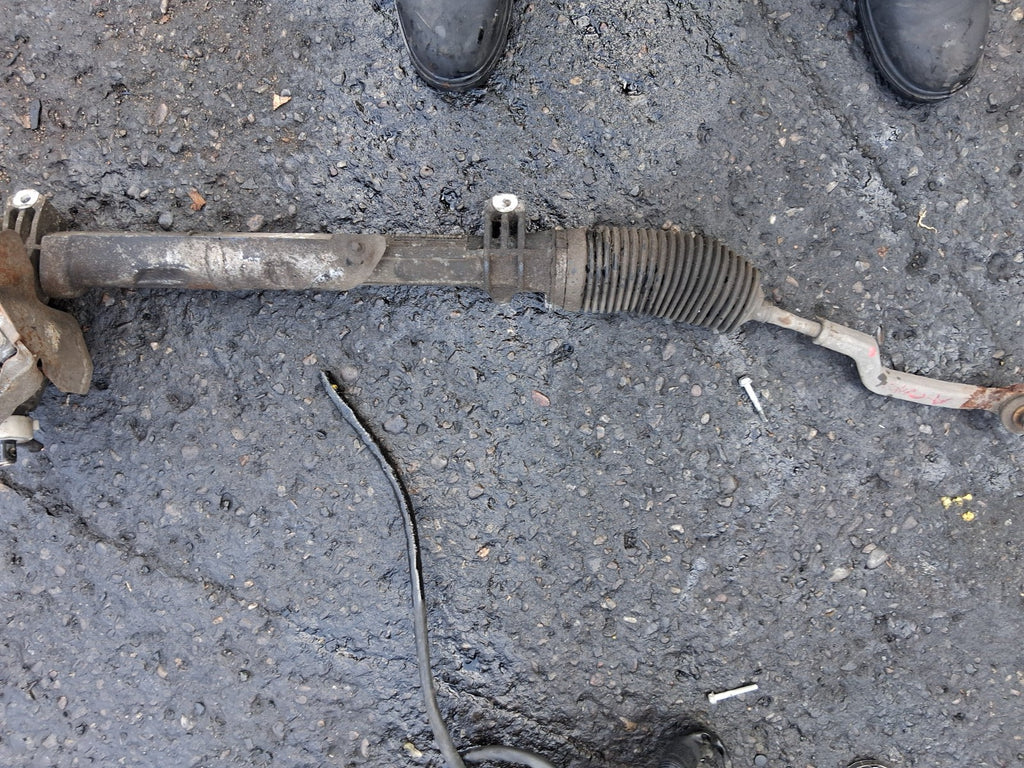MERCEDES BENZ A CLASS 2007 POWER STEERING RACK 820000082