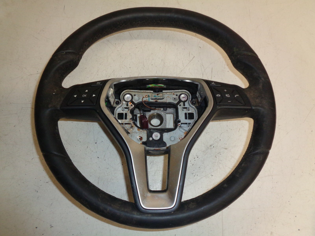 MERCEDES BENZ A CLASS W176 MULTI FUNCTION STEERING WHEEL LEATHER WHEEL