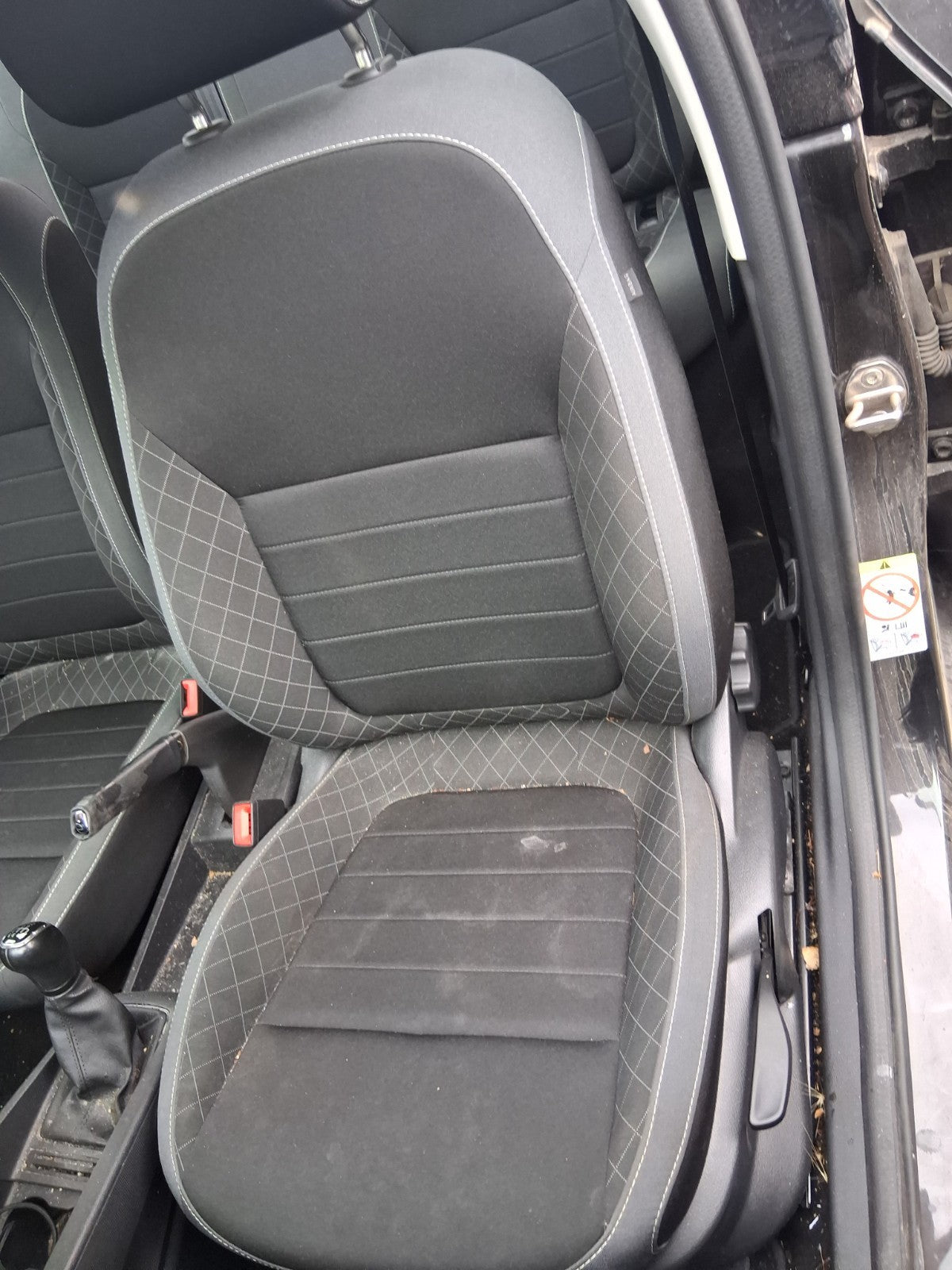 2020 SKODA FABIA MK3 NJ HATCHBACK NSF PASSENGER SIDE FRONT LEFT COMPLETE SEAT