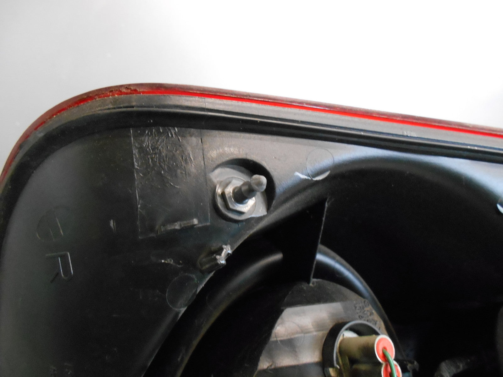 NISSAN NOTE 2009 1.4 16V OSR DRIVER SIDE REAR BRAKE REVERSE INDICATOR LIGHT