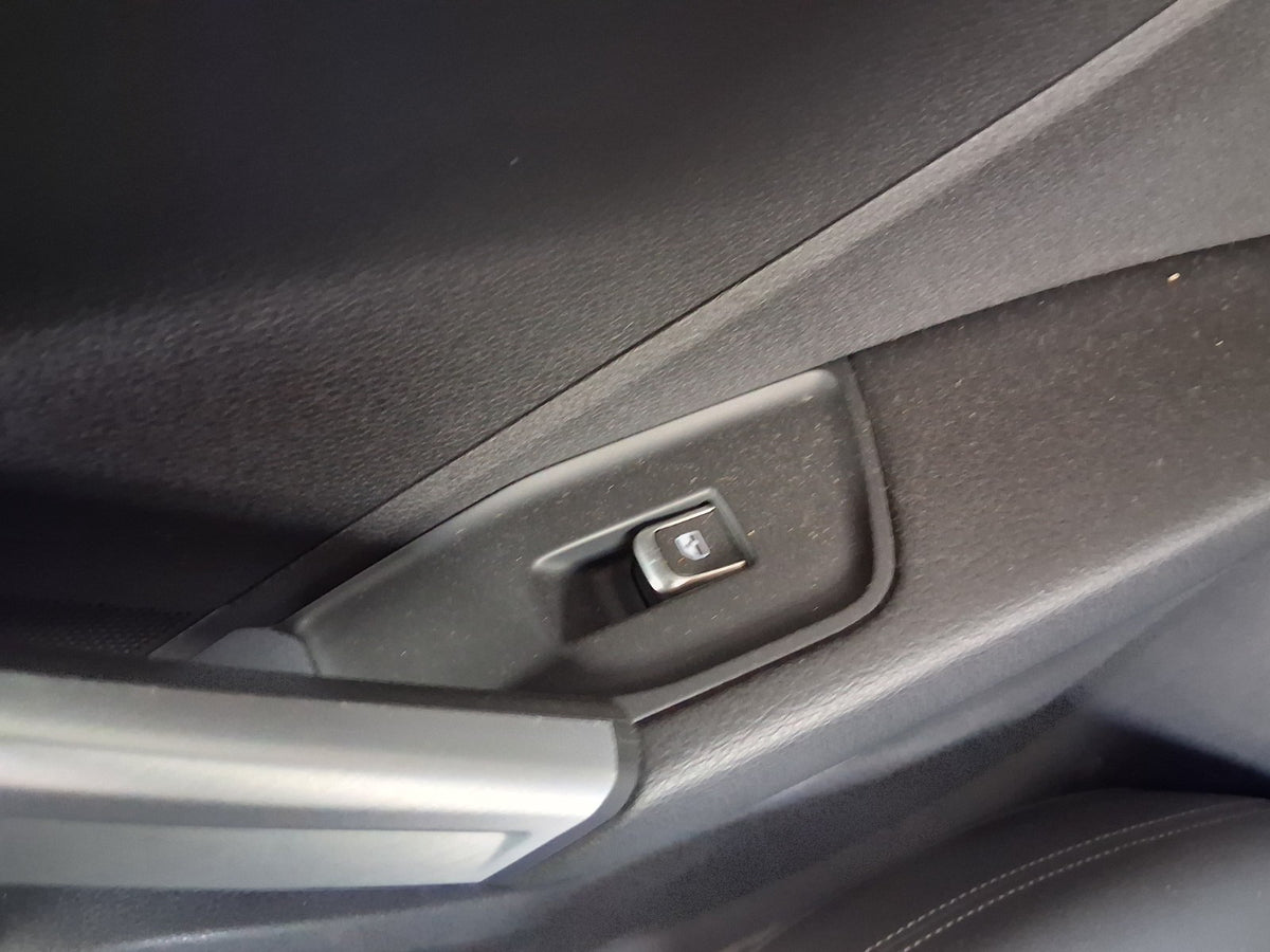 2021 AUDI Q2 MK1 FACELIFT OSR DRIVER SIDE REAR RIGHT WINDOW CONTROL SWITCH