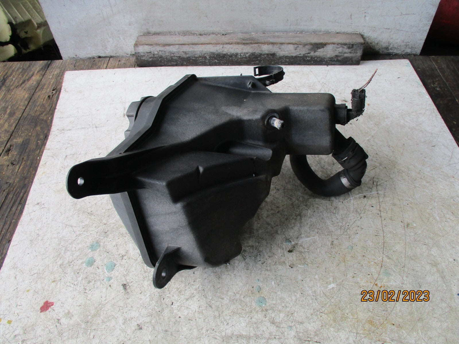 BMW 1 SERIES 2006 COOLANT EXPANSION TANK BOTTLE 7530079