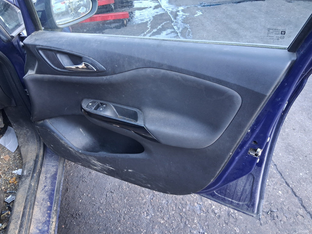 2016 VAUXHALL CORSA E OSF DRIVER SIDE FRONT RIGHT DOOR CARD PANEL