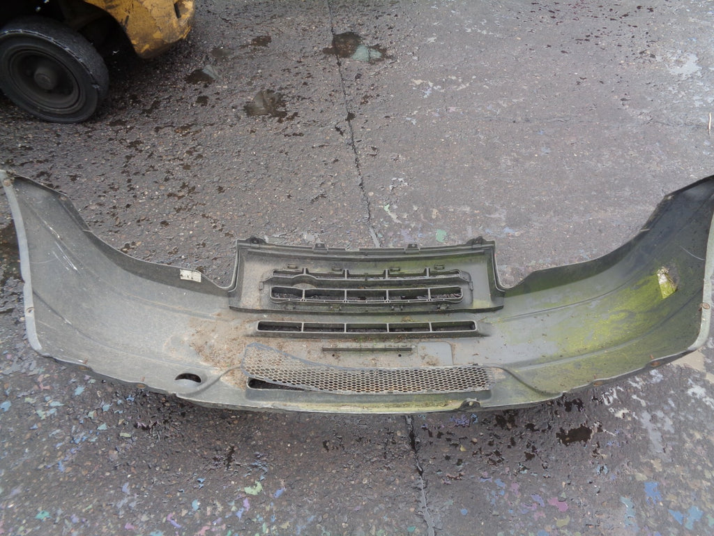 LANDROVER FREELANDER 2003-2006 FRONT BUMPER COMPLETE DAMAGED