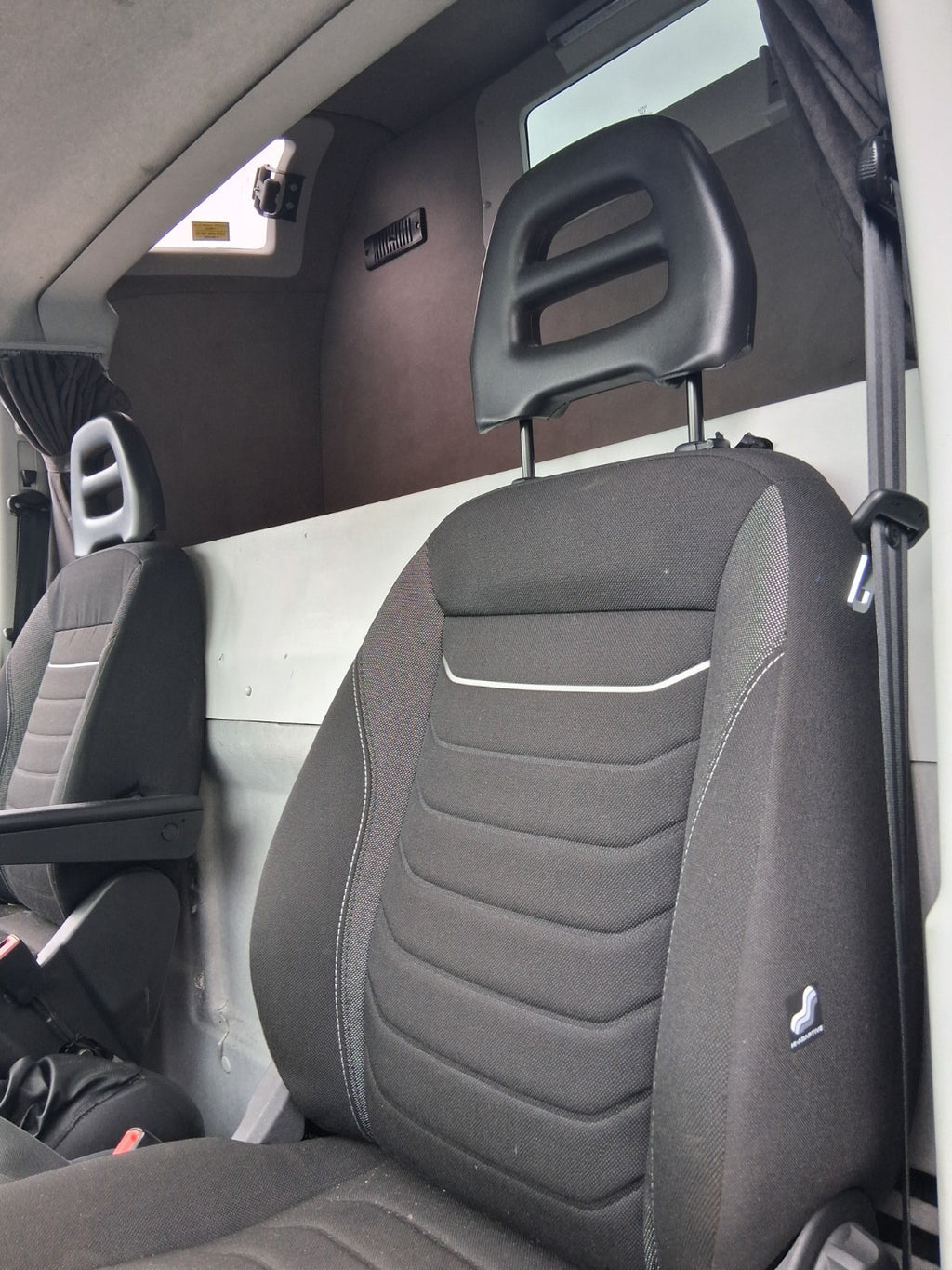 2023 IVECO DAILY MK6 70C21b NSF PASSENGER SIDE FRONT SEAT