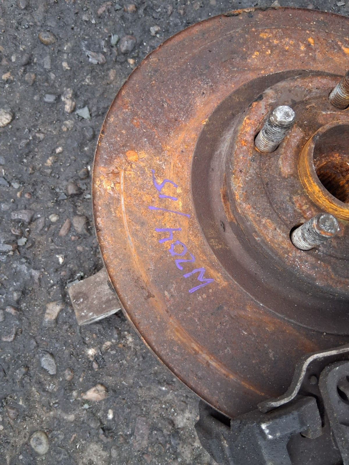 2014 MERCEDES C CLASS W204 C220 2.1 DIESEL FRONT DRIVER CALIPER HUB