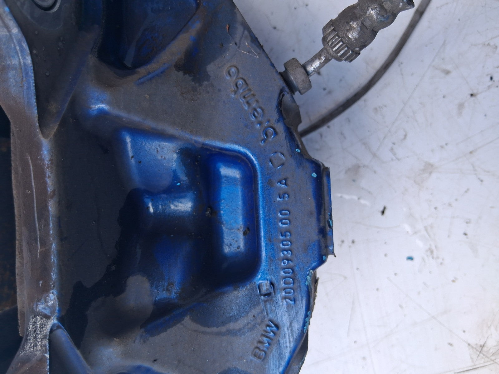 2024 BMW 2 SERIES NSF FRONT NEAR LEFT PASSENGER SIDE CALIPER 687985307