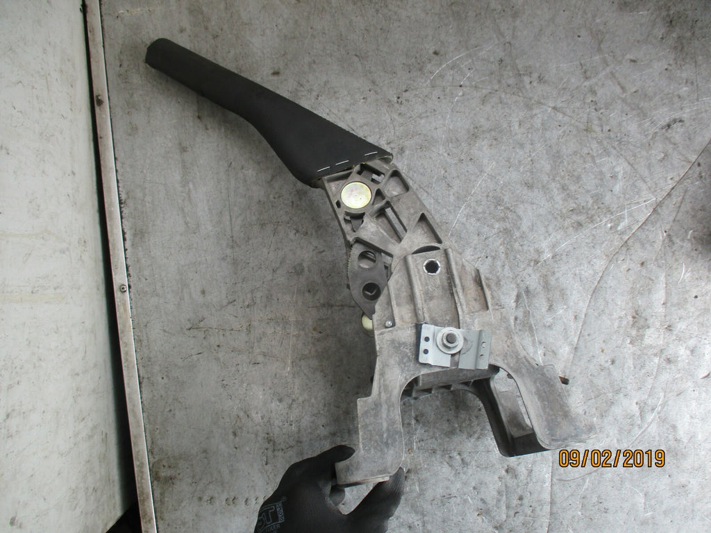 SEAT LEON 2005 HANDBRAKE LEVER HANDLE MECHANISM PARKING BRAKE 1T1711303F