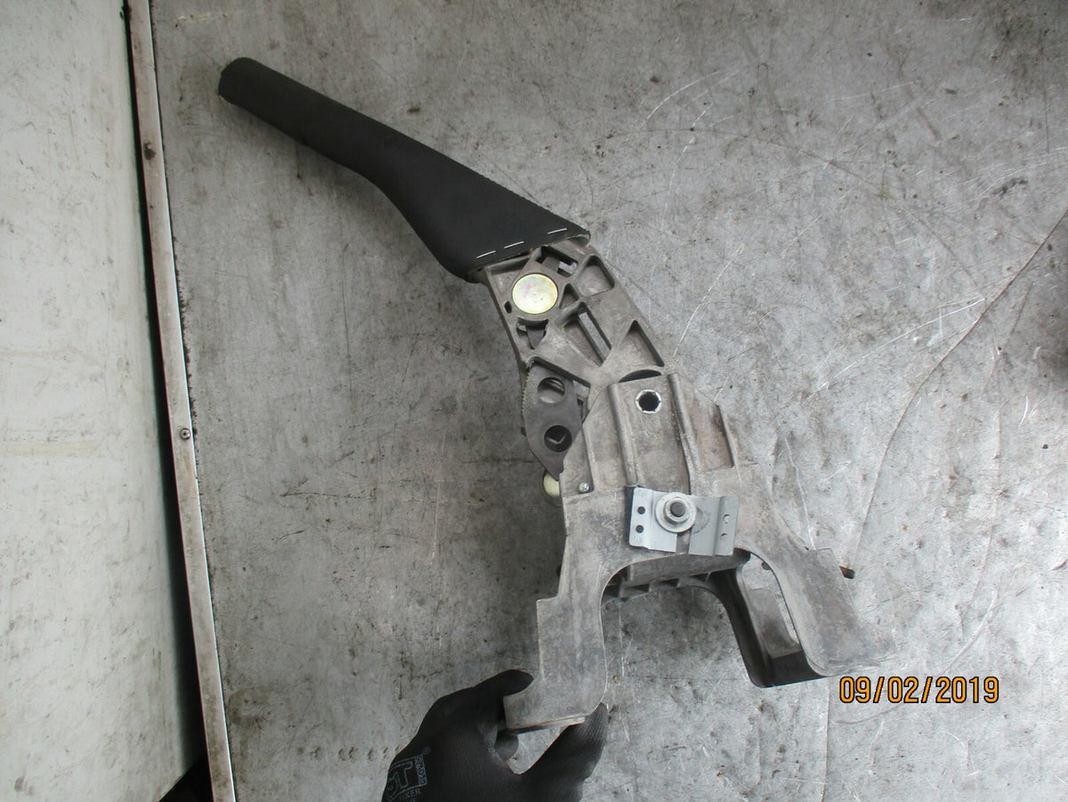 SEAT LEON 2005 HANDBRAKE LEVER HANDLE MECHANISM PARKING BRAKE 1T1711303F