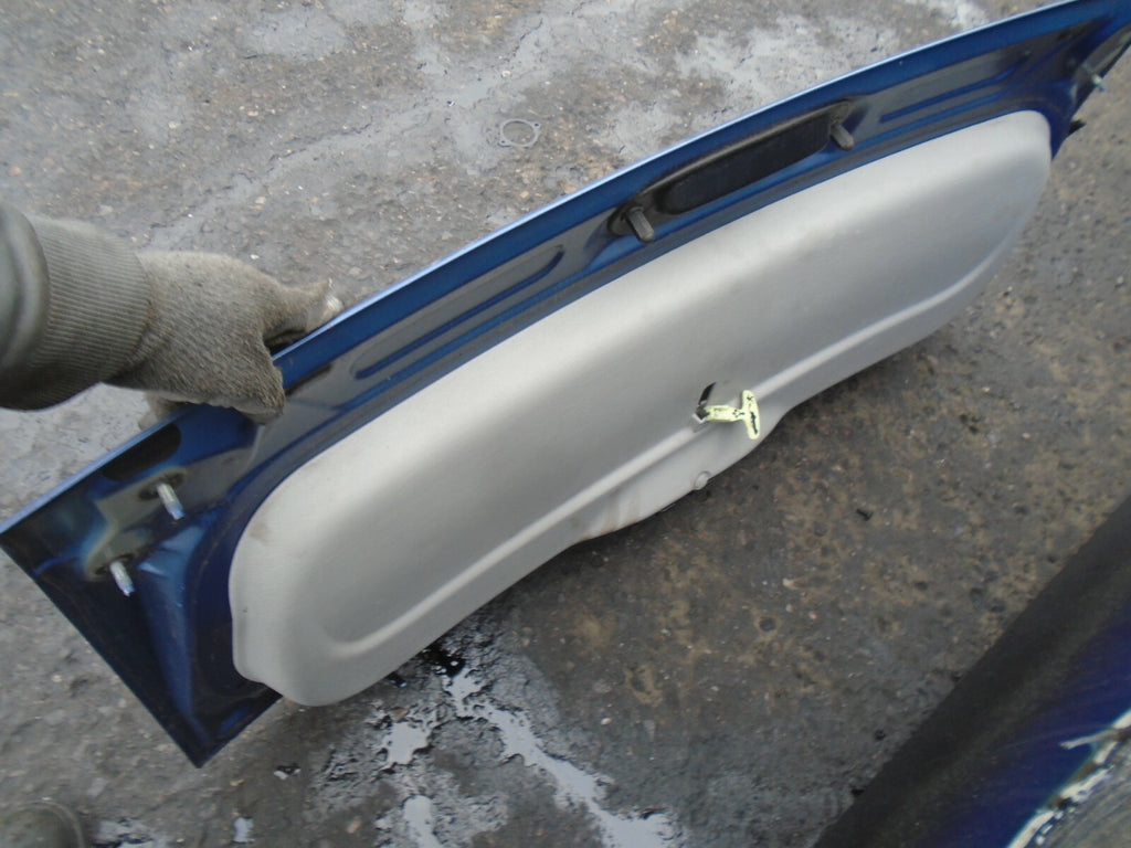 CHRYSLER PT CRUISER 2006 CONVERTIBLE REAR COMPLETE BOOTLID TAILGATE BLUE