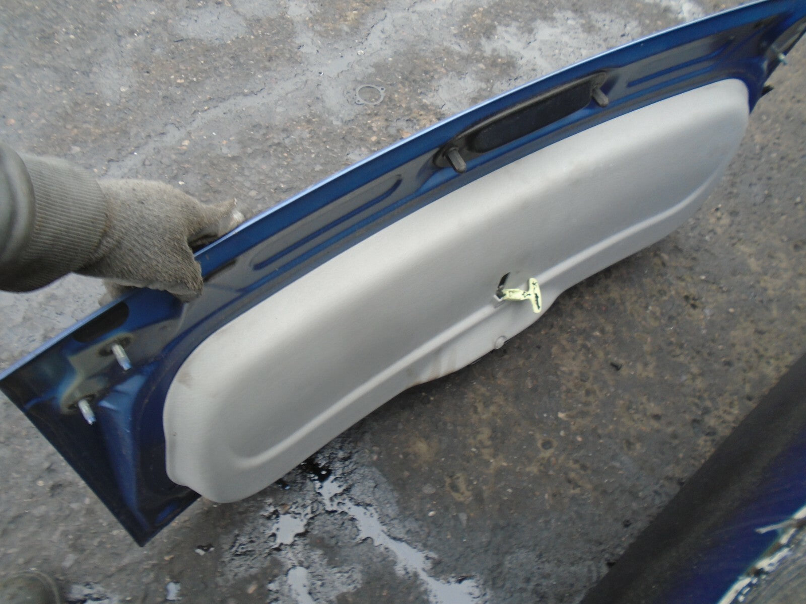 CHRYSLER PT CRUISER 2006 CONVERTIBLE REAR COMPLETE BOOTLID TAILGATE BLUE