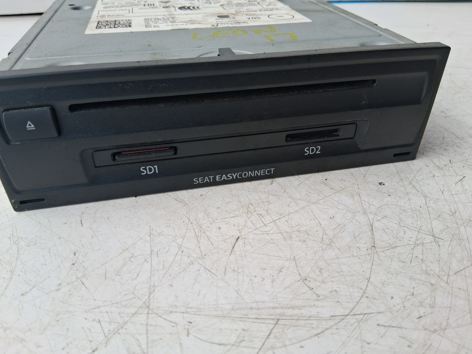 SEAT LEON 2017 MK3 RADIO STEREO CD PLAYER HEAD UNIT 5QA035858A