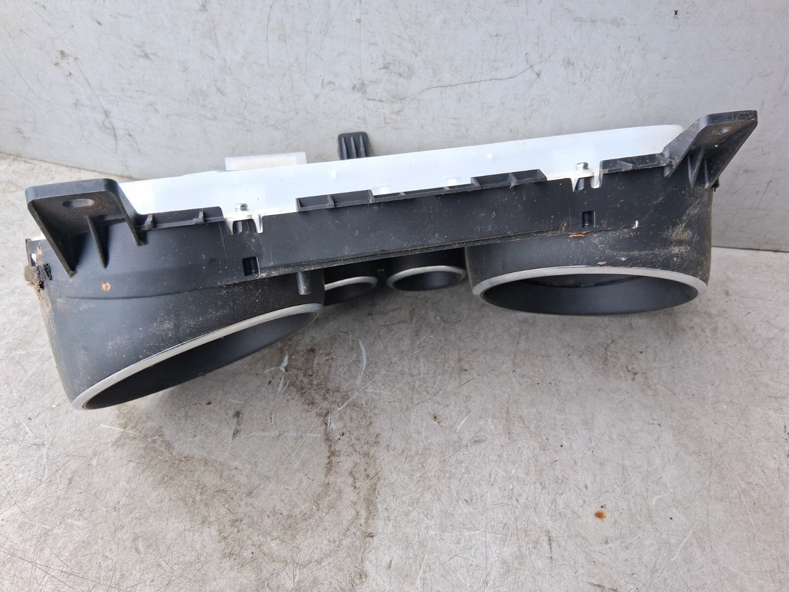 2012 VAUXHALL ASTRA J SPEEDOMETER CLUSTER SURROUND TRIM PANEL 13356300