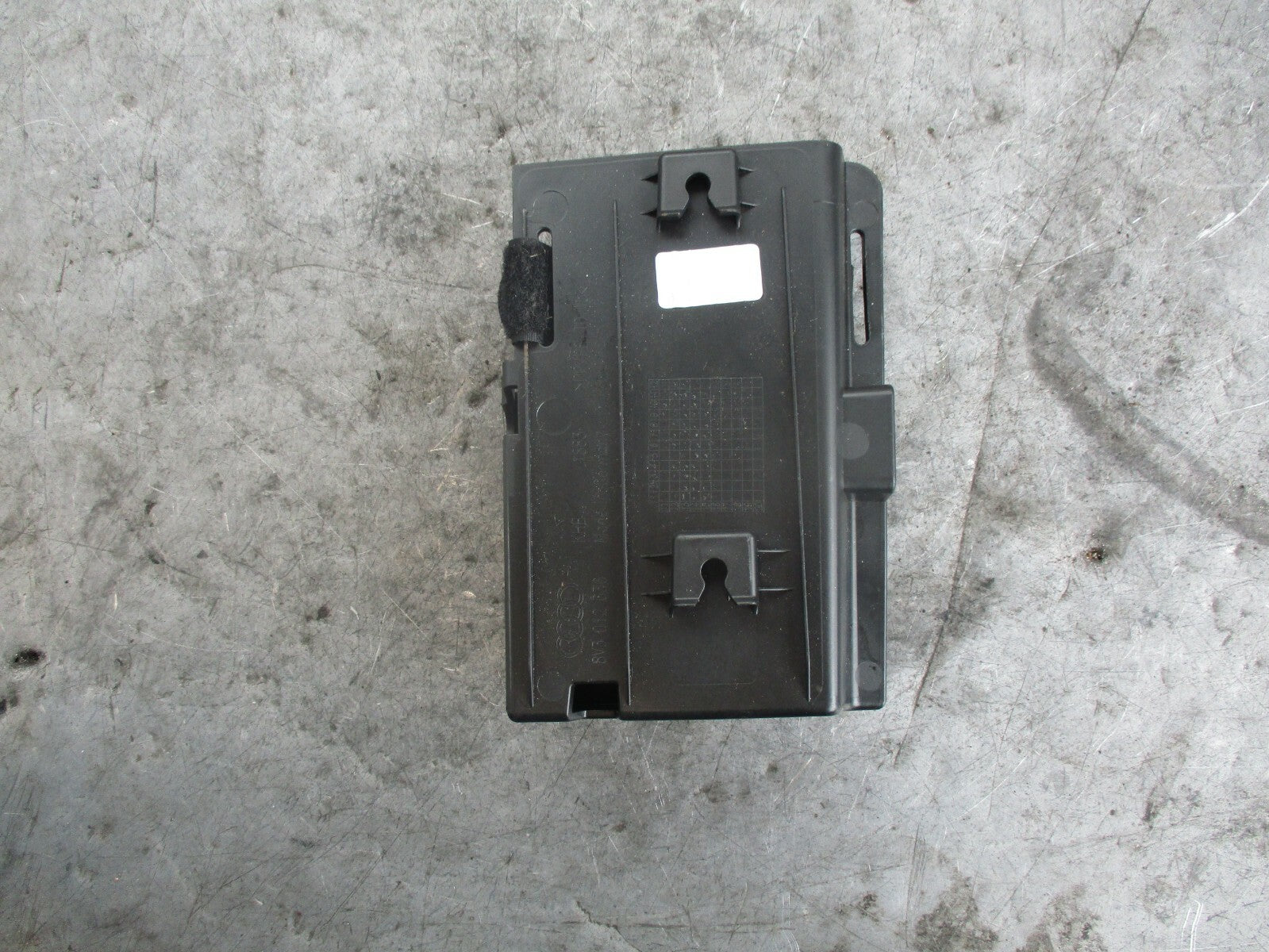 AUDI A3 8V (MK3) REAR BOOT TOOL KIT POUCH 8V3012636