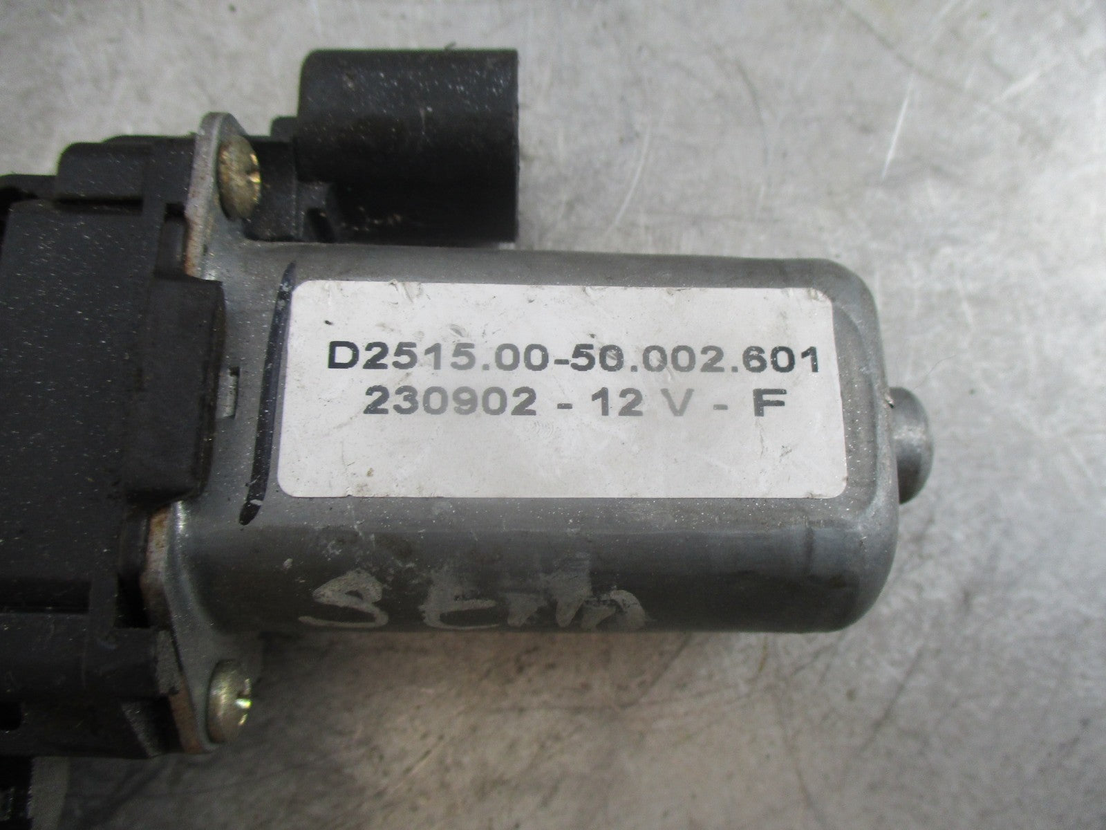 FIAT STILO 192 2002 NSF PASSENGER SIDE FRONT ELECTRIC WINDOW MOTOR ONLY 230902