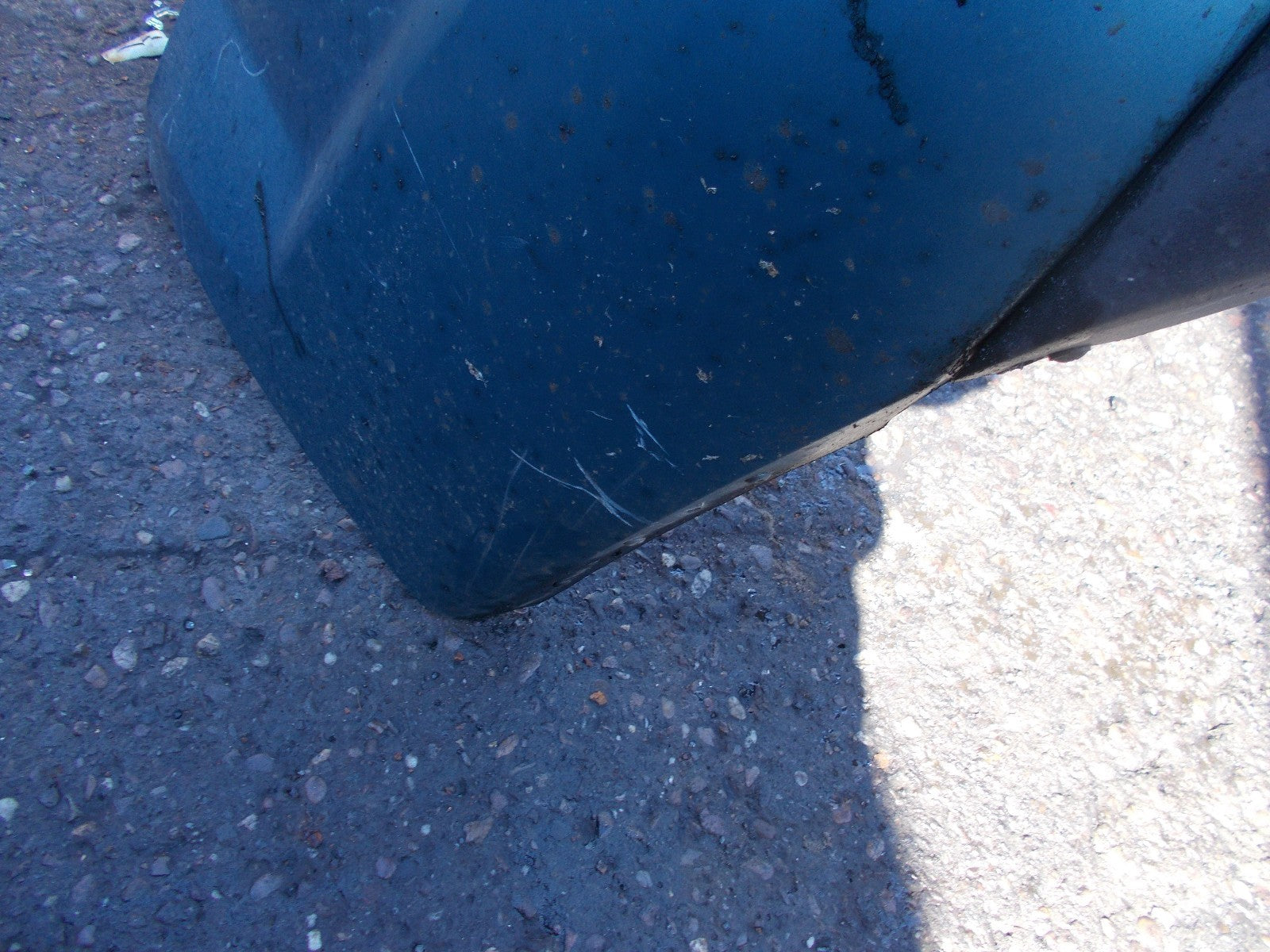 FORD FOCUS CC REAR BUMPER WITH PARKING SENSORS COMPLETE BLUE