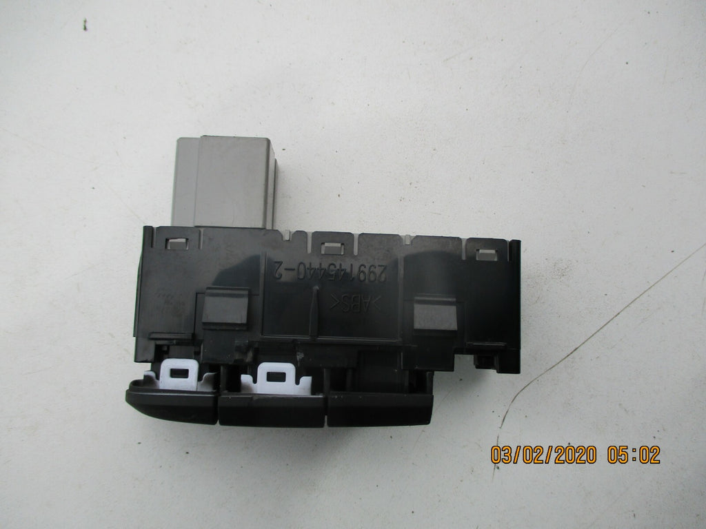 VAUXHALL VIVA 2017 ESP TRACTION CONTROL CITY DRIVE CONTROL SWITCH PANEL 95375472