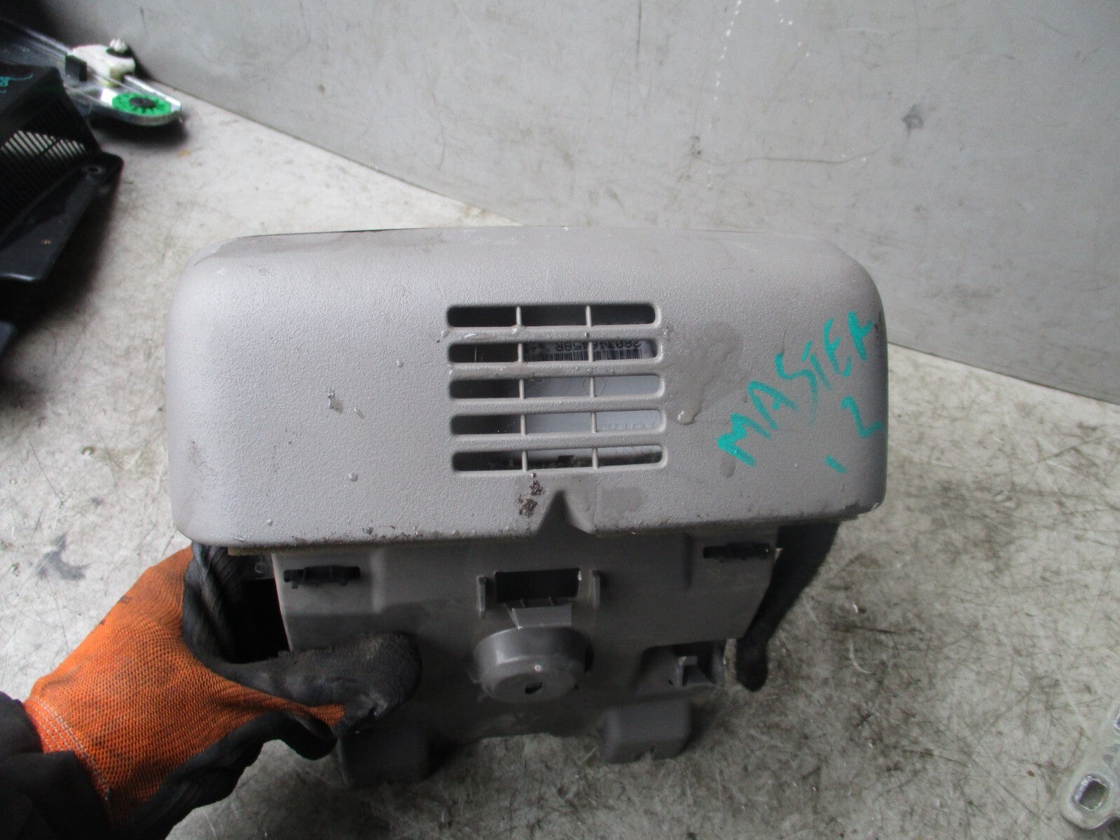 2013 RENAULT MASTER MK3 FRONT NAV DISPLAY UNIT 8200784513