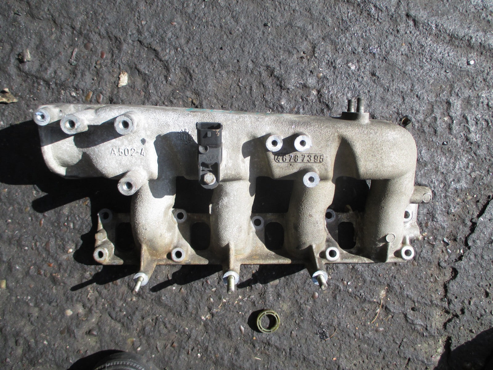 FIAT PUNTO BRAVO DOBLO 2005 1.9 DIESEL ENGINE INLET INTAKE MANIFOLD 46787395