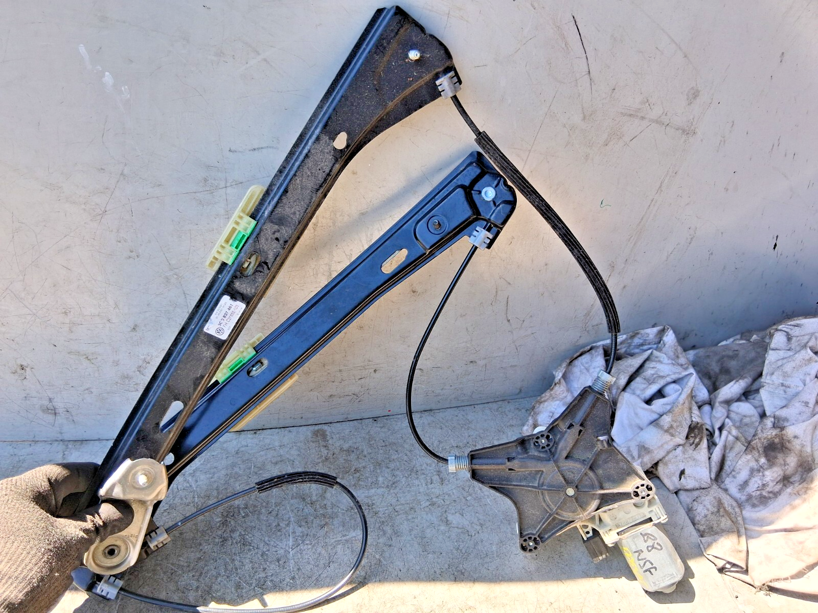 VOLKSWAGEN PASSAT B8 2019 NSF PASSENGER SIDE WINDOW MOTOR & REGULATOR 3G0837461