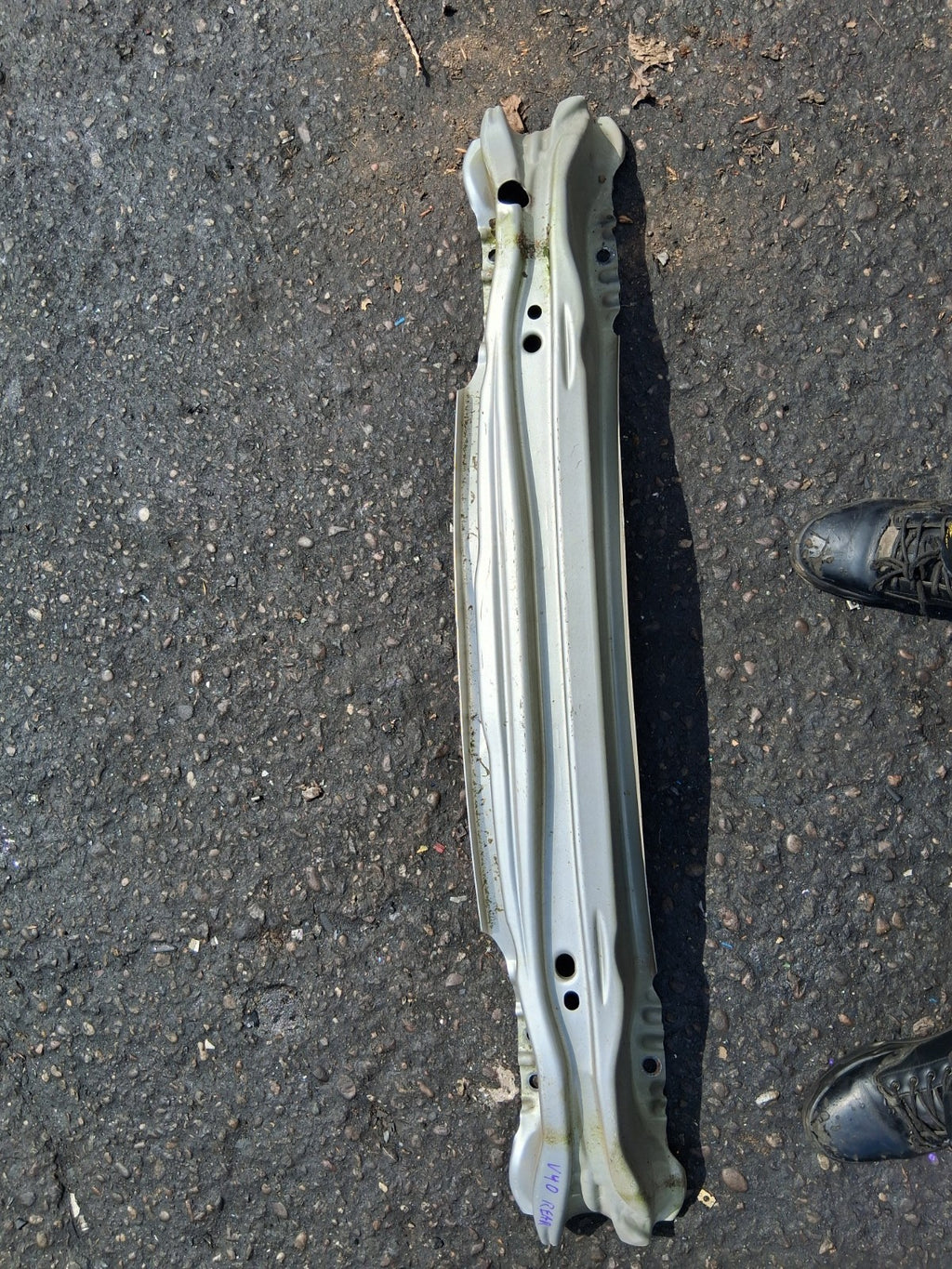 2016 VOLVO V40 D3 REAR BUMPER CRASH BAR REINFORCEMENT BAR