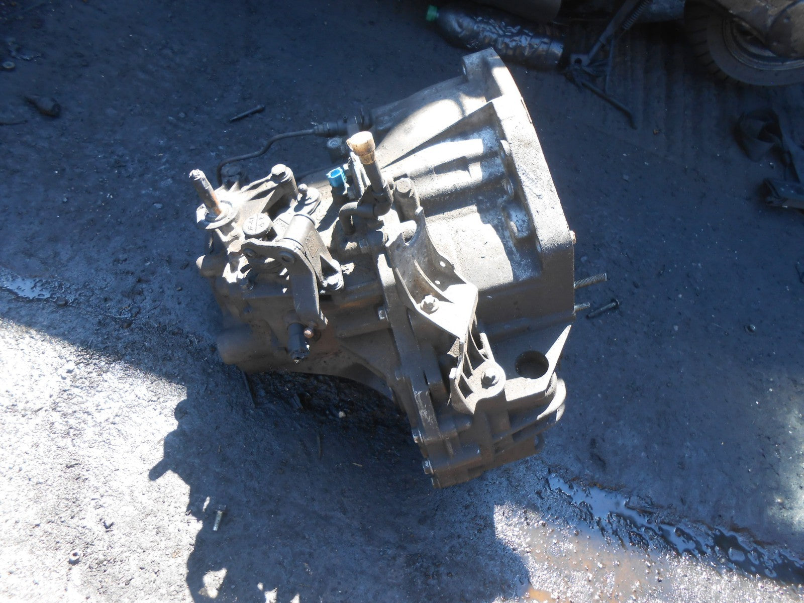 RENAULT MEGANE MK2 1.9 DCI (F9Q800) 6 SPEED MANUAL GEARBOX ND0001 ND0 001