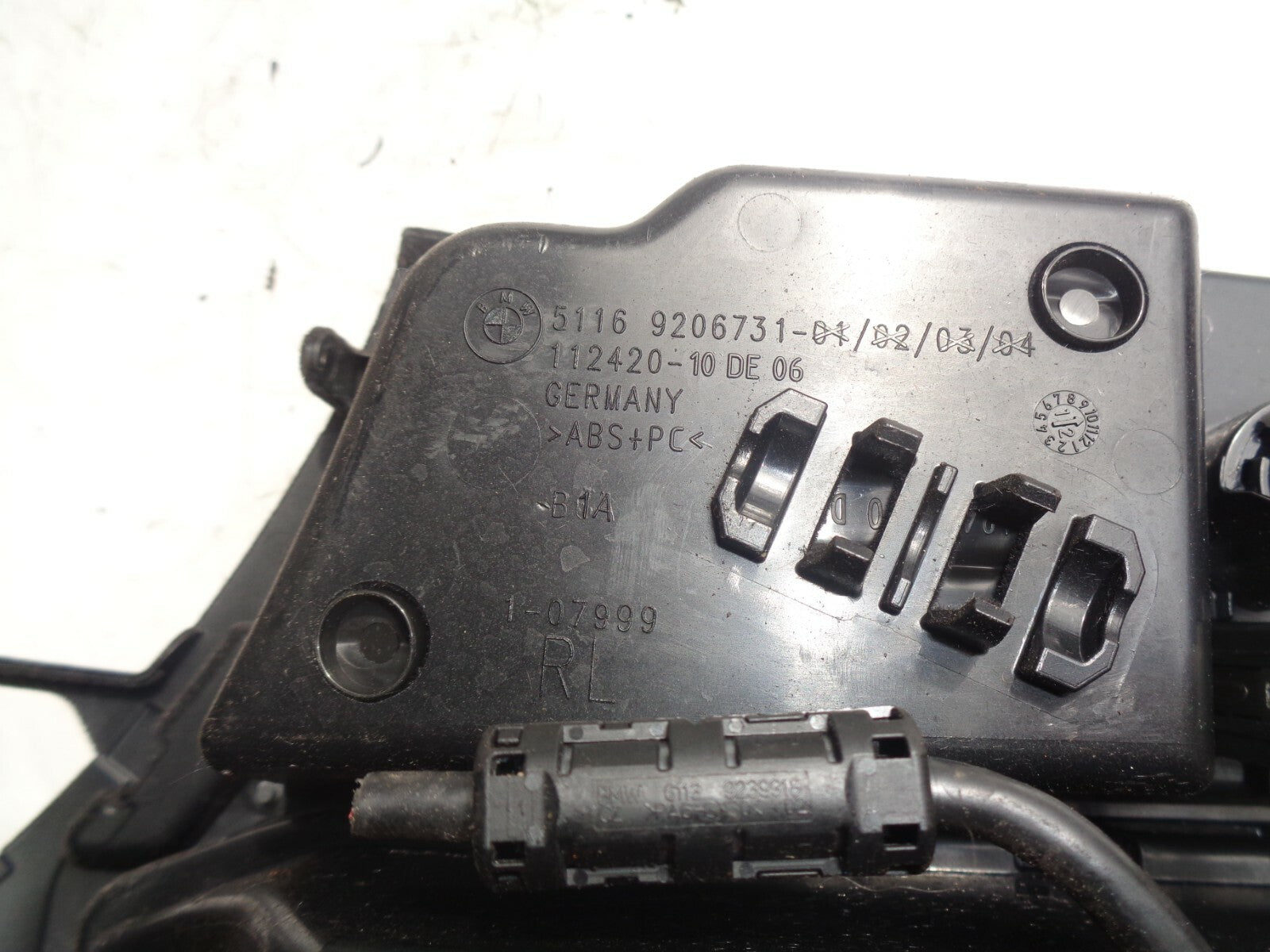 BMW 5 SERIES F10 2012 CENTRE CONSOLE ARMREST STORAGE COMPARTMENT 51169206731