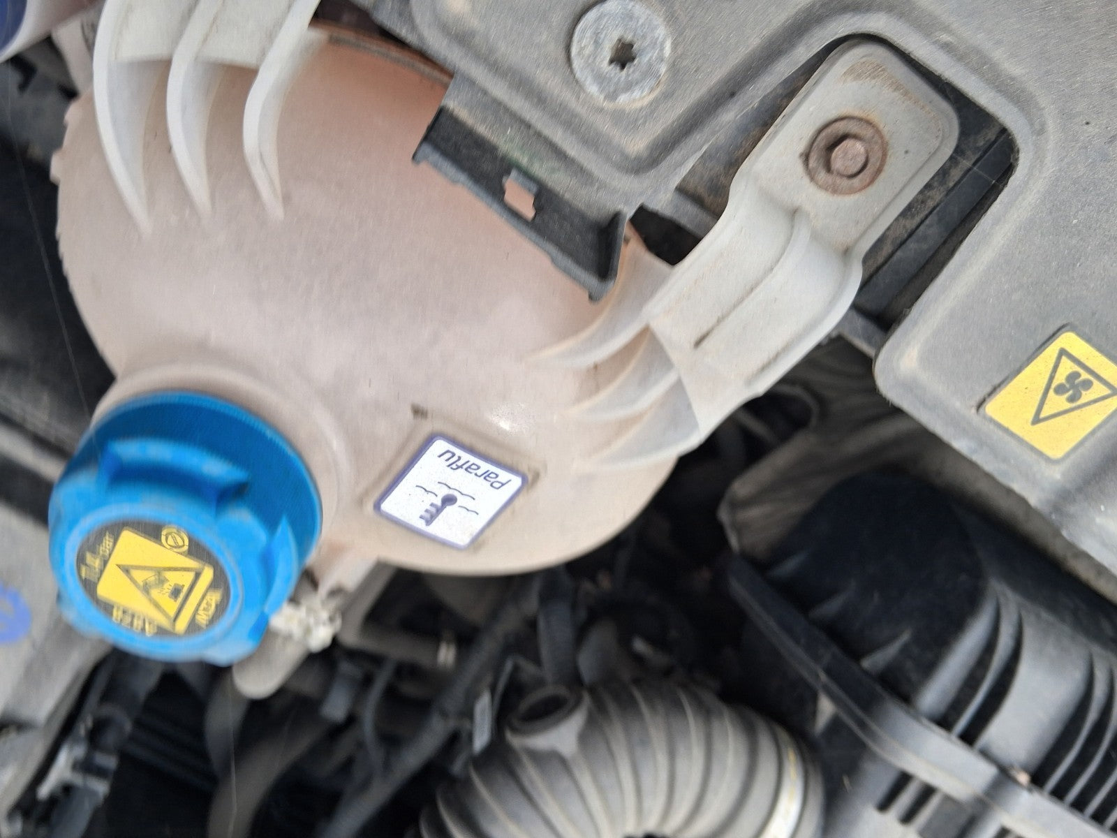 2019 FIAT 500L HATCHBACK COOLANT WATER EXPANSION OVERFLOW TANK