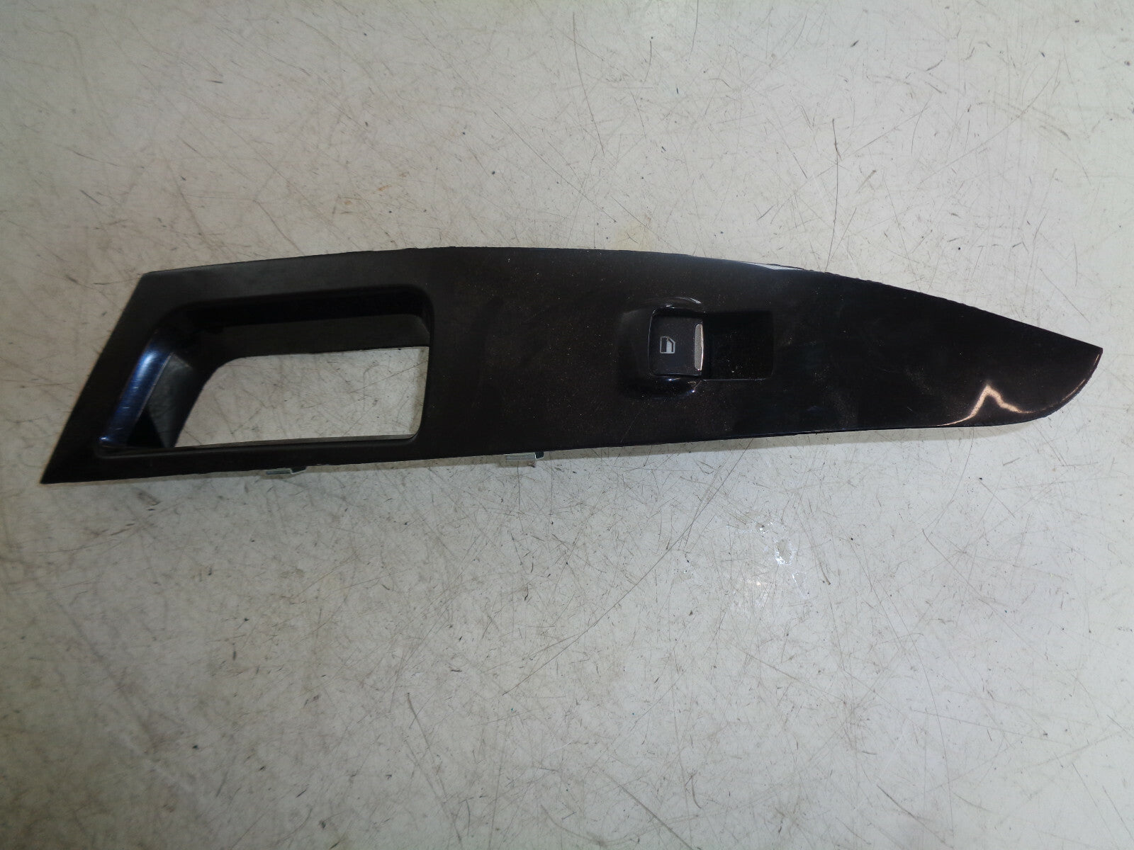 FORD MONDEO MK5 2016 NSR PASSENGER SIDE REAR DOOR WINDOW SWITCH DS7314A568B