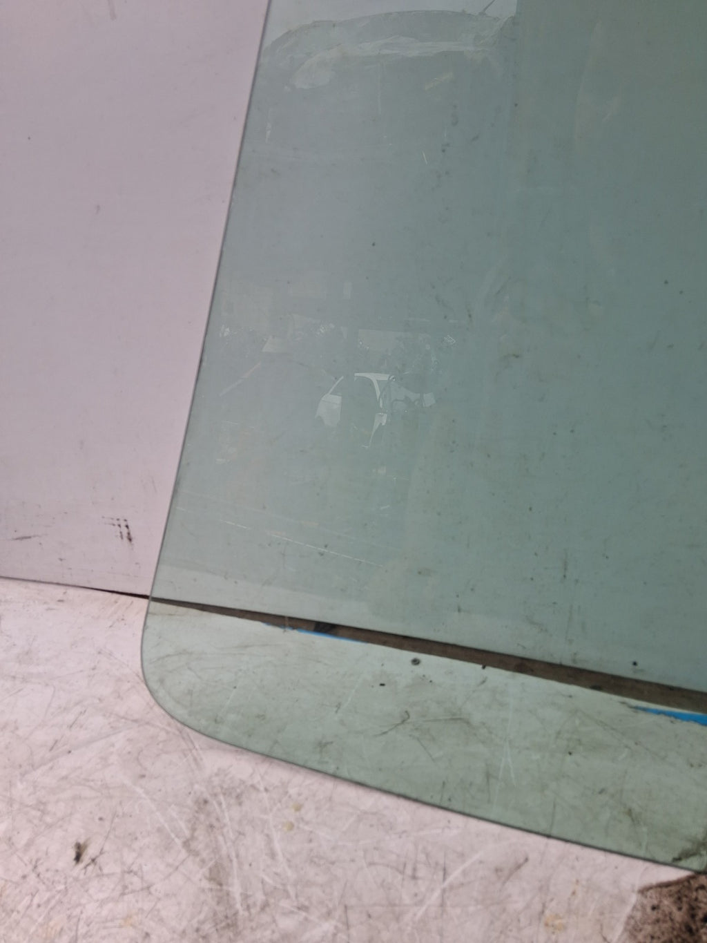 2019 MERCEDES BENZ SPRINTER W907 OSF DRIVER SIDE FRONT WINDOW GLASS