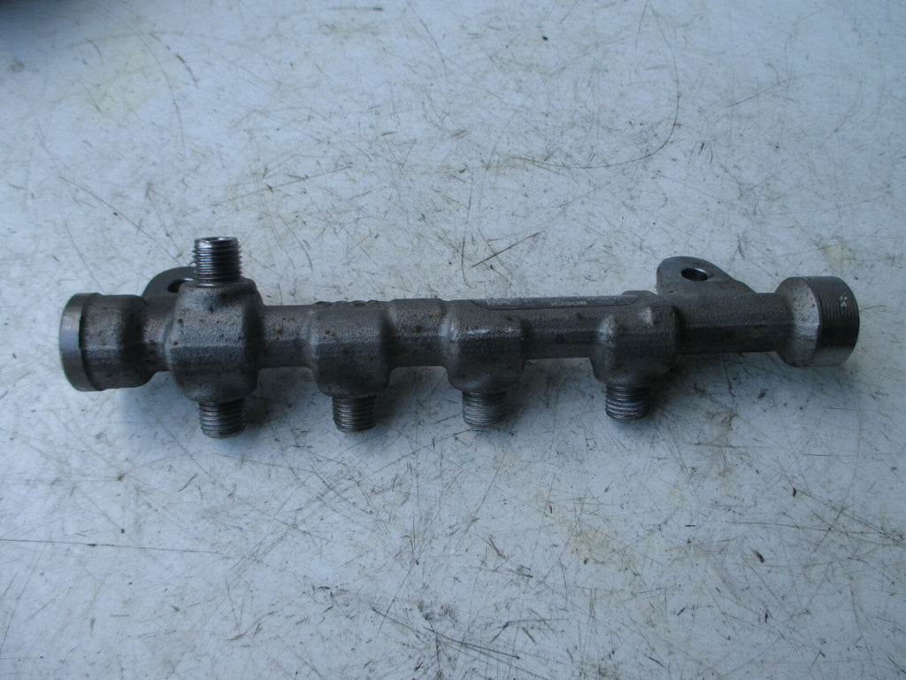 VAUXHALL INSIGNIA MK1 2010 2.0 DIESEL FUEL INJECTOR RAIL ASSEMBLY 0445214221
