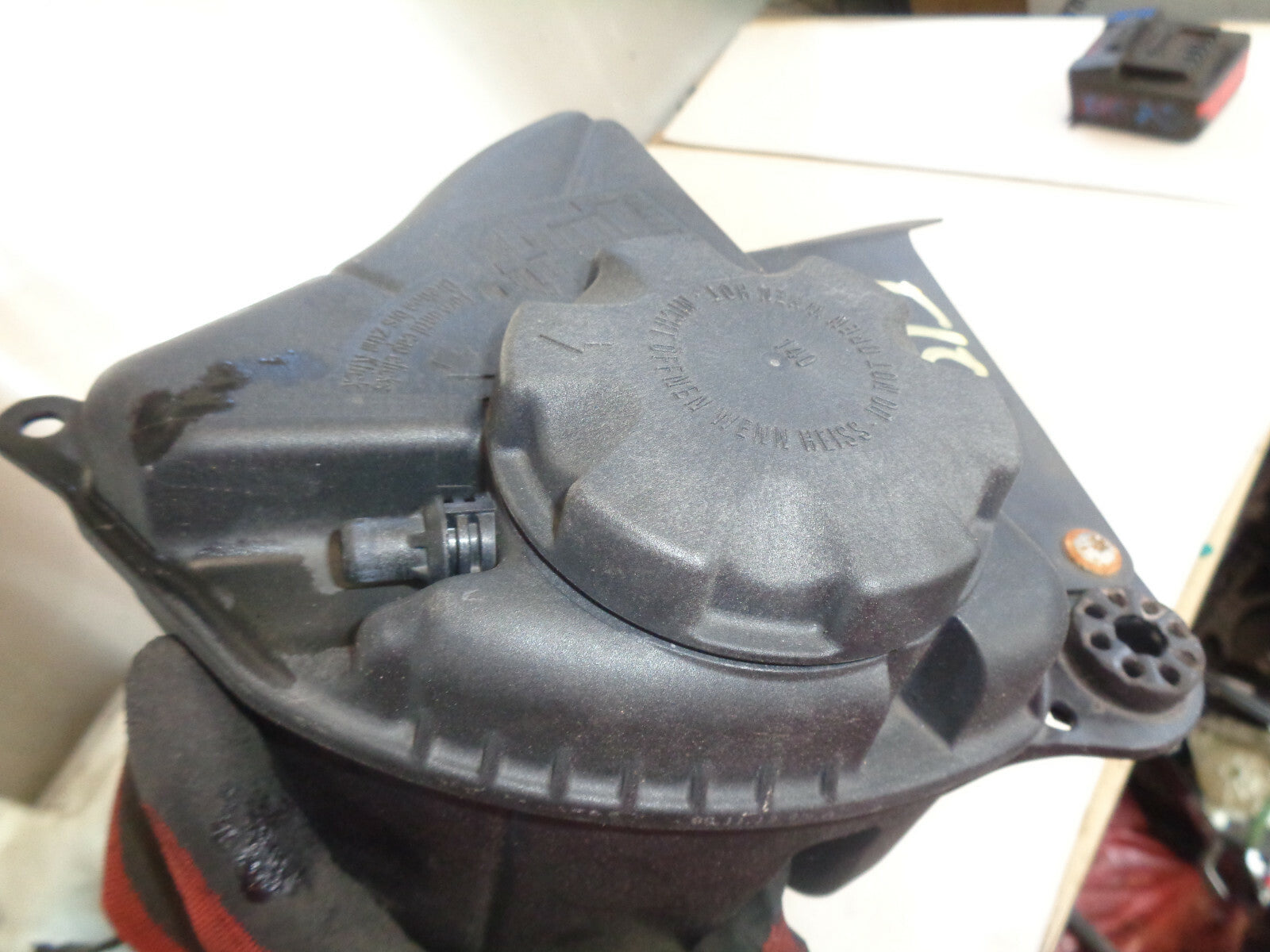 BMW 5 SERIES F10 2012 2.0 DIESEL COOLANT EXPANSION TANK 17137601