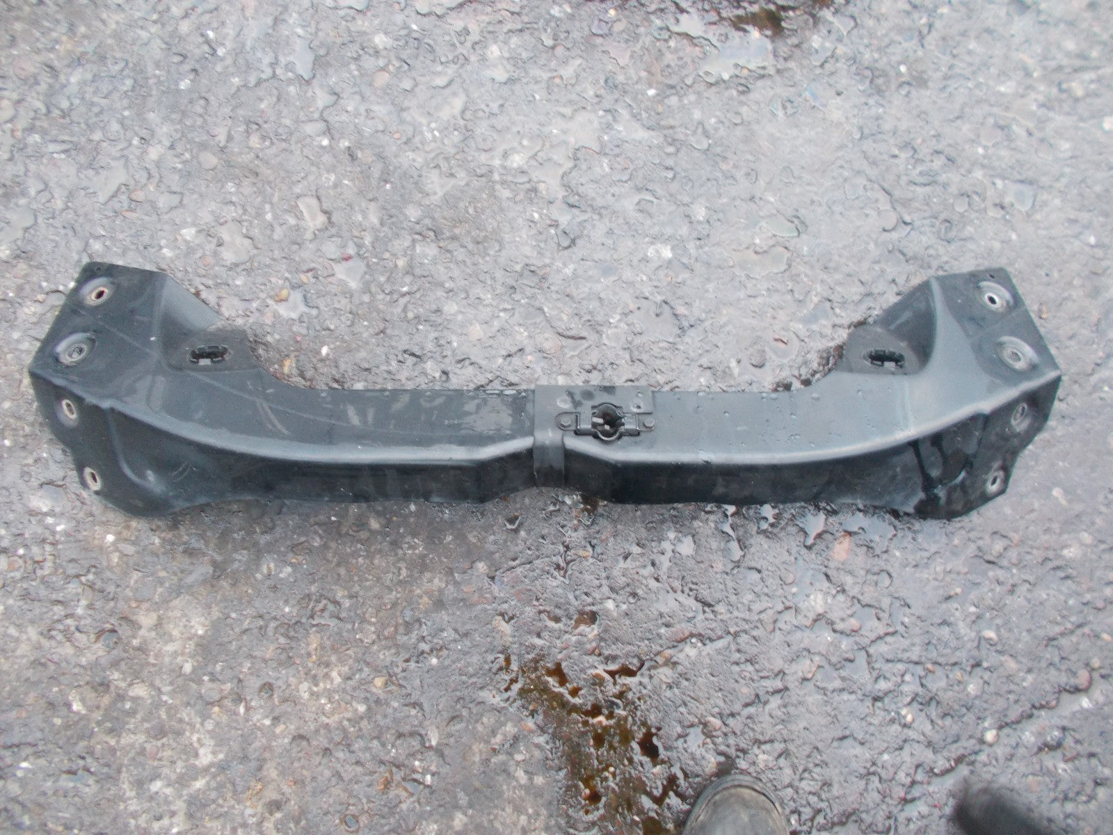 MERCEDES M CLASS ML W163 2004 BONNET SLAM PANEL BAR & CATCH