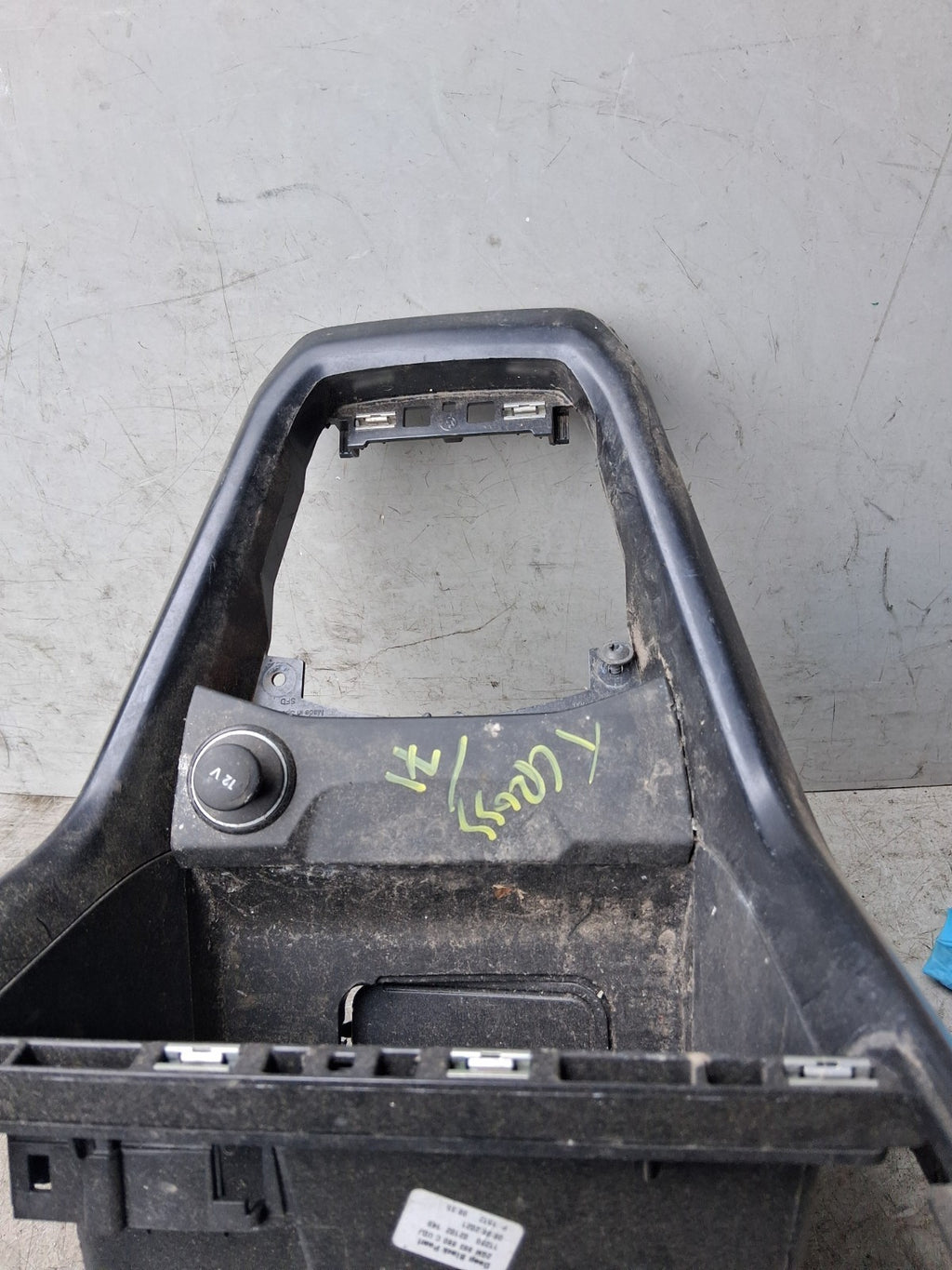 2021 VW VOLKSWAGEN T CROSS GEAR LEVER CENTRE CONTROL CONSOLE 2GM857925
