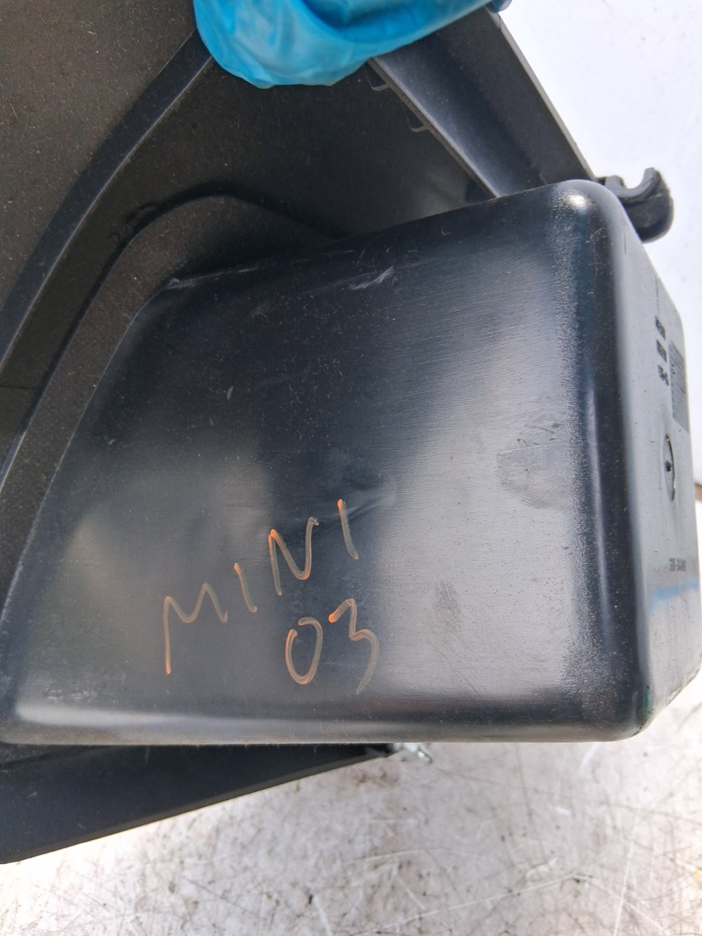 2003 MINI CENTRE CONSOLE INTERIOR TRIM PANEL 33HF316001