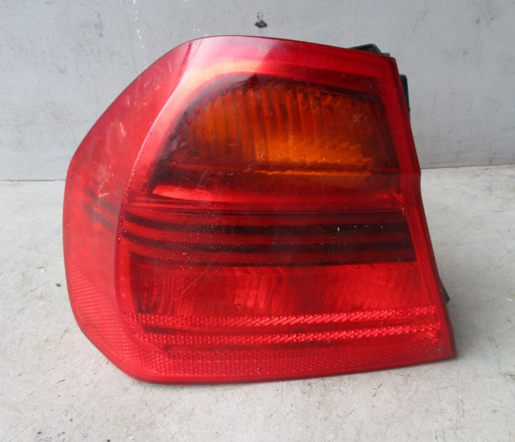 2007 BMW 3 SERIES E90 NSR PASSENGER SIDE REAR BRAKE TAIL LIGHT 6937457
