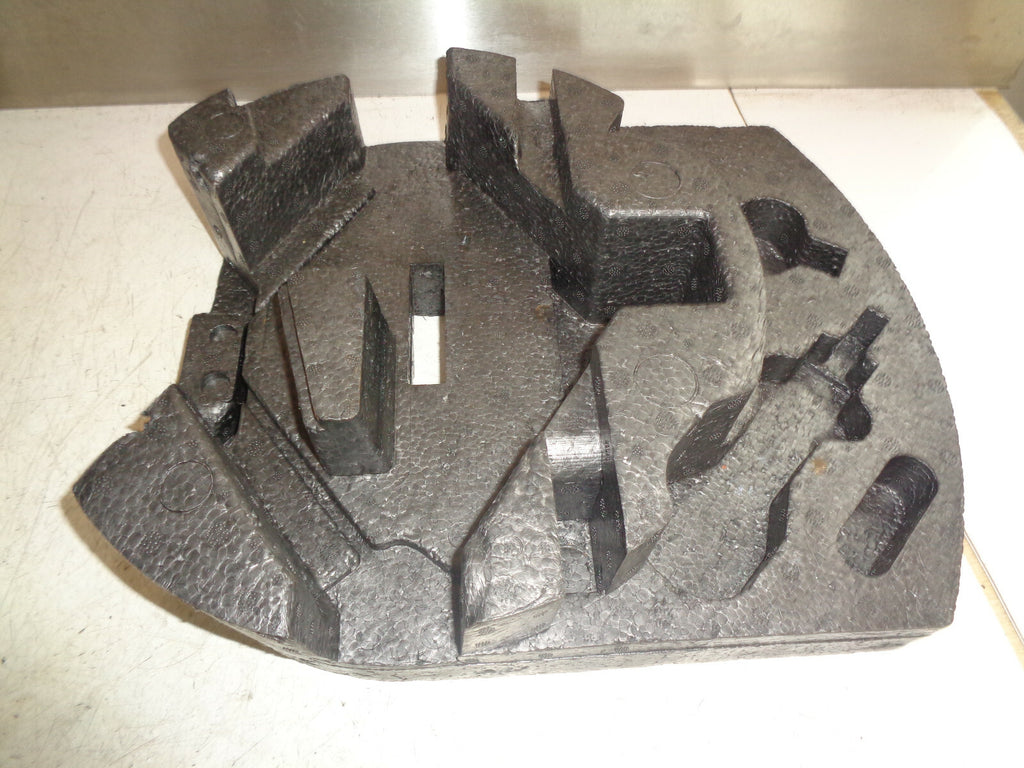 FORD MONDEO MK4 2010 SPARE WHEEL TOOL KIT FOAM 7S7117009BC