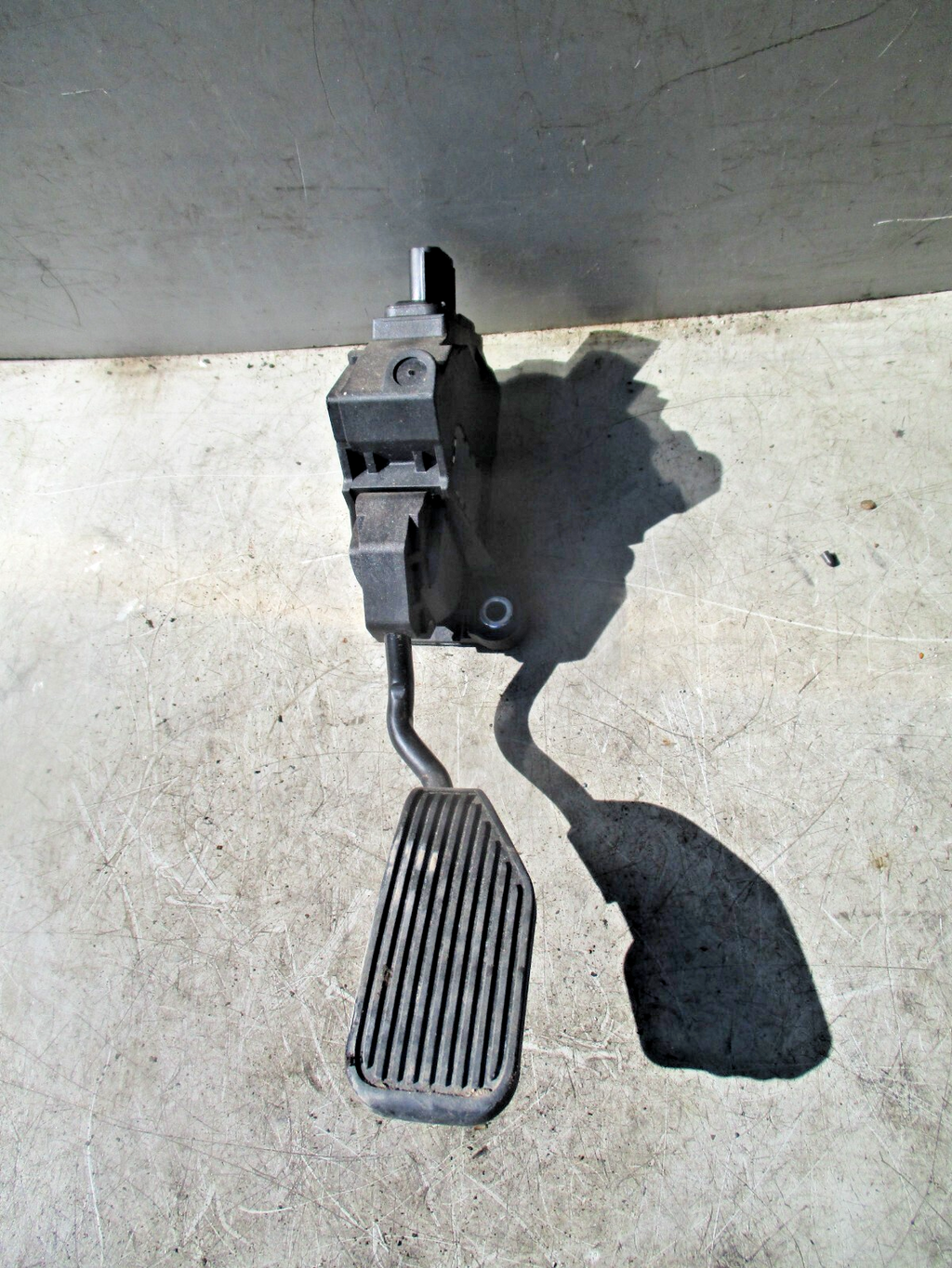 2019 PEUGEOT 108 ACCELERATOR THROTTLE PEDAL 781100H060