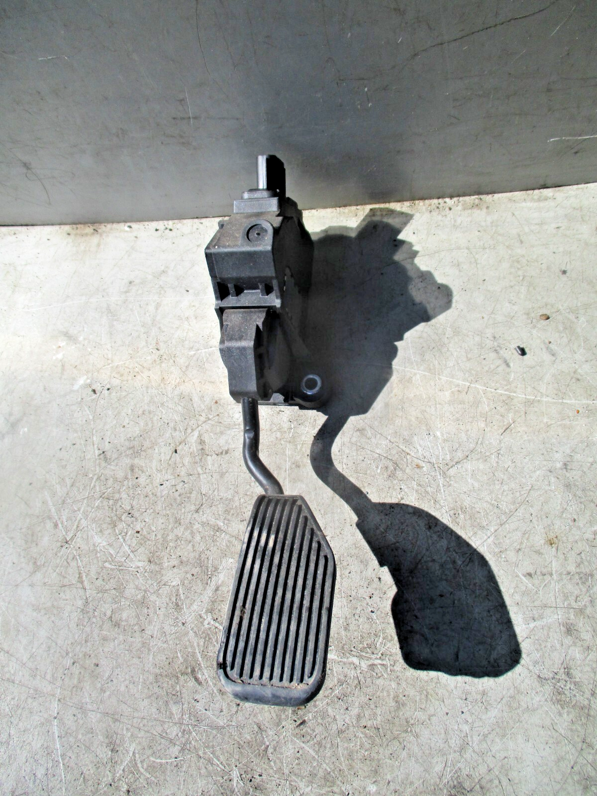 2019 PEUGEOT 108 ACCELERATOR THROTTLE PEDAL 781100H060