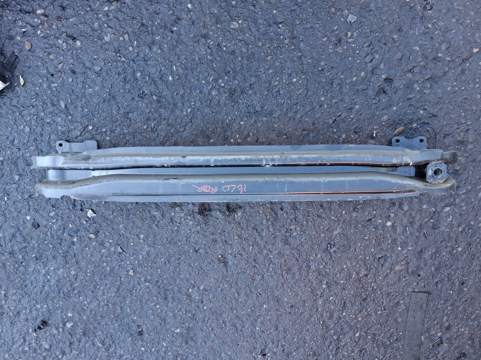 VW VOLKSWAGEN POLO 2019 MK6 REAR BUMPER CRASH REINFORCEMENT BAR