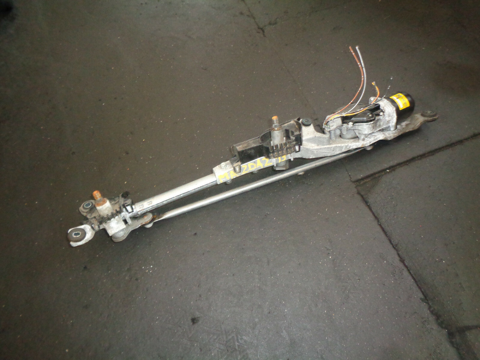 MAZDA 2 MK3 DJ 2015 FRONT WINDSCREEN WIPER MOTOR LINKAGES