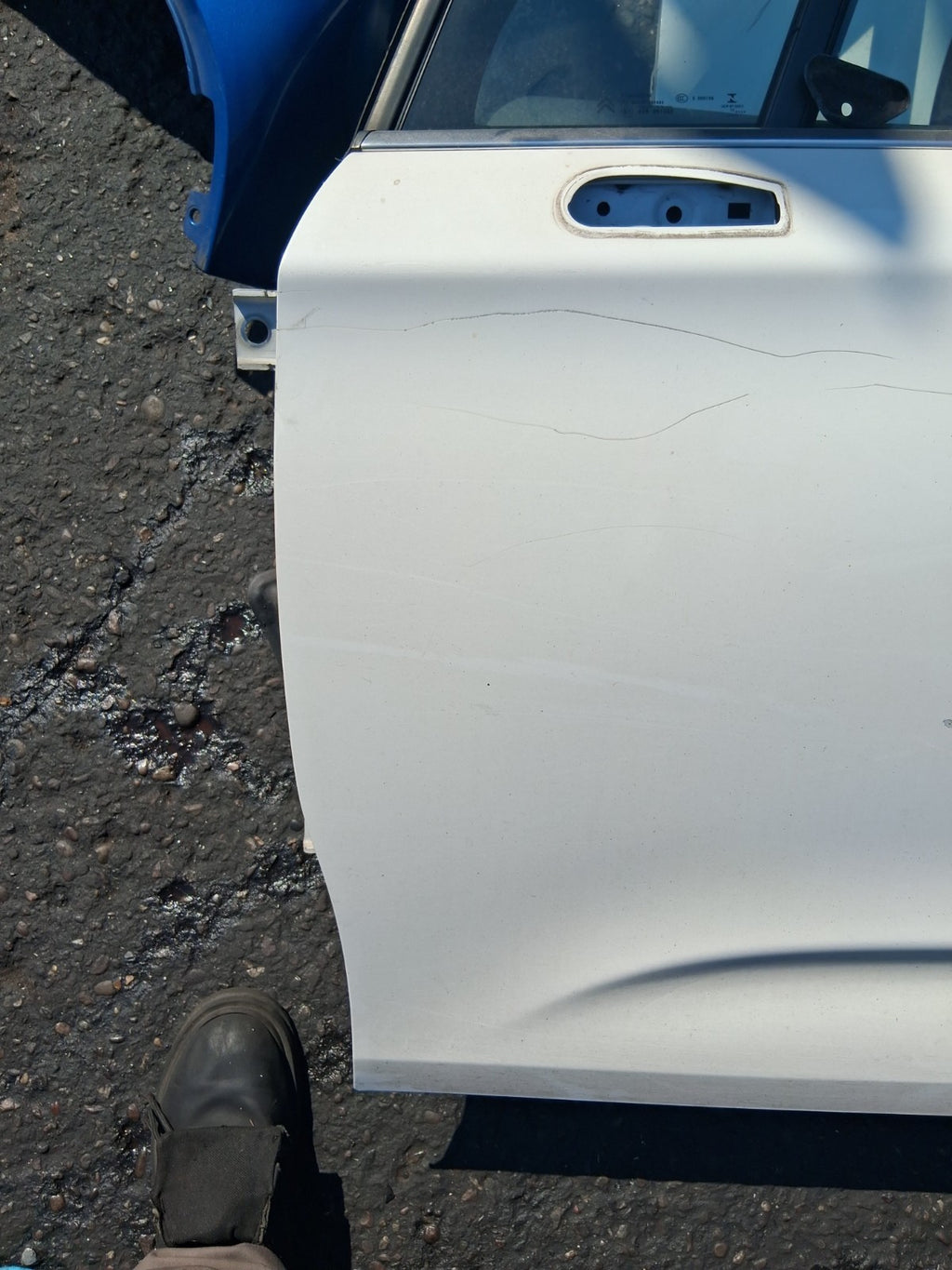 2013 CITROEN C4 MK2 NSF PASSENGER SIDE FRONT LEFT COMPLETE DOOR WHITE